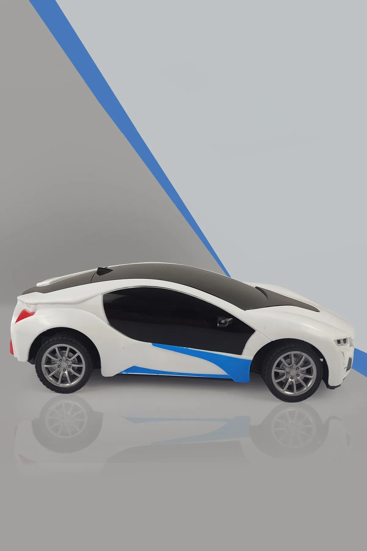 Famous Remote Control Car - Pack of 1