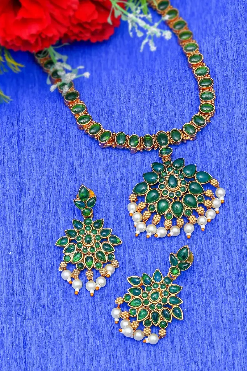 Floral Design Matte Finish Ethnic Style Necklace Set