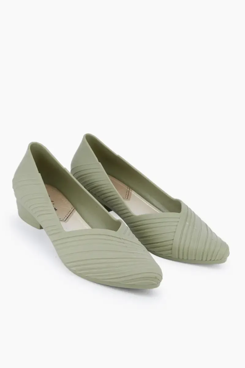 Slip-On Solid Casual Loafer Shoe for Women