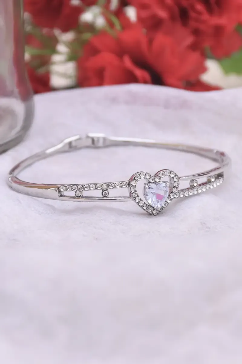 Silver Plated Cubic Zirconia Heart Shaped Bracelet