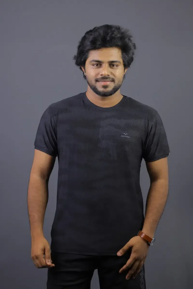 Men's Camouflage Print T-shirt