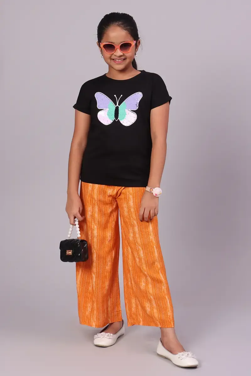 Cotton Lycra Blend Embellished Pattern T-Shirt for Girl (3-12 Yrs)