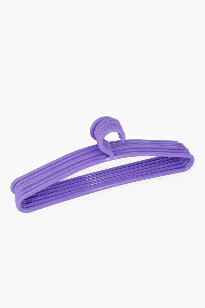 Plastic Cloth Hanger Set - 6 Pc 011404PLALAV