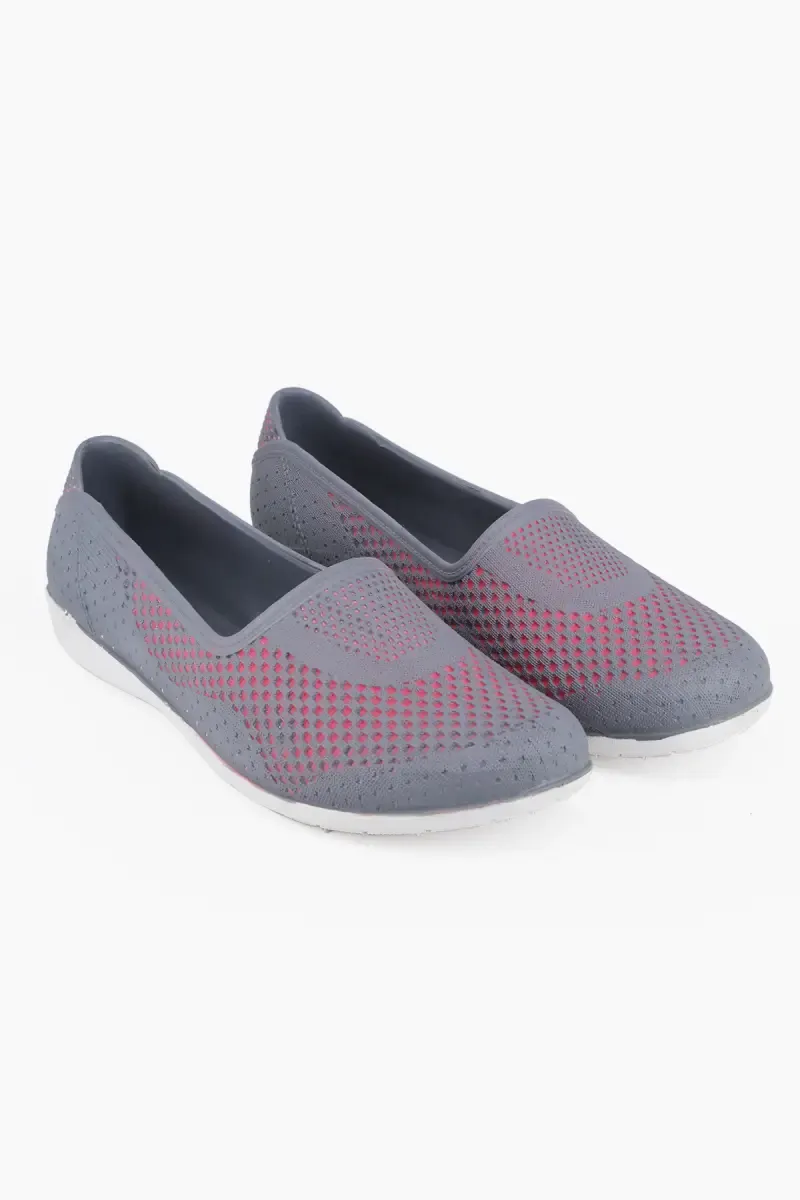 Breathable Slip-On Comfort Shoes 0124147GRE