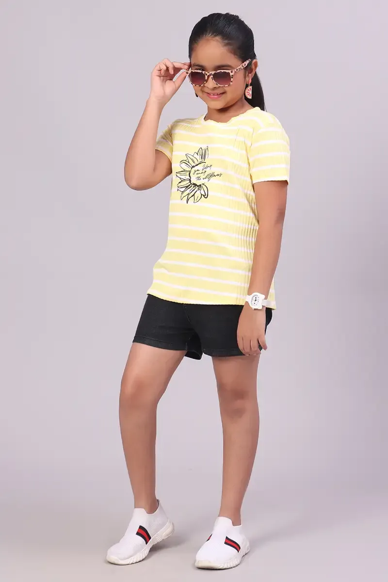 Cotton Hosiery Printed T-Shirt for Girl (10 - 17 Yrs) 0146081213YRSYEL