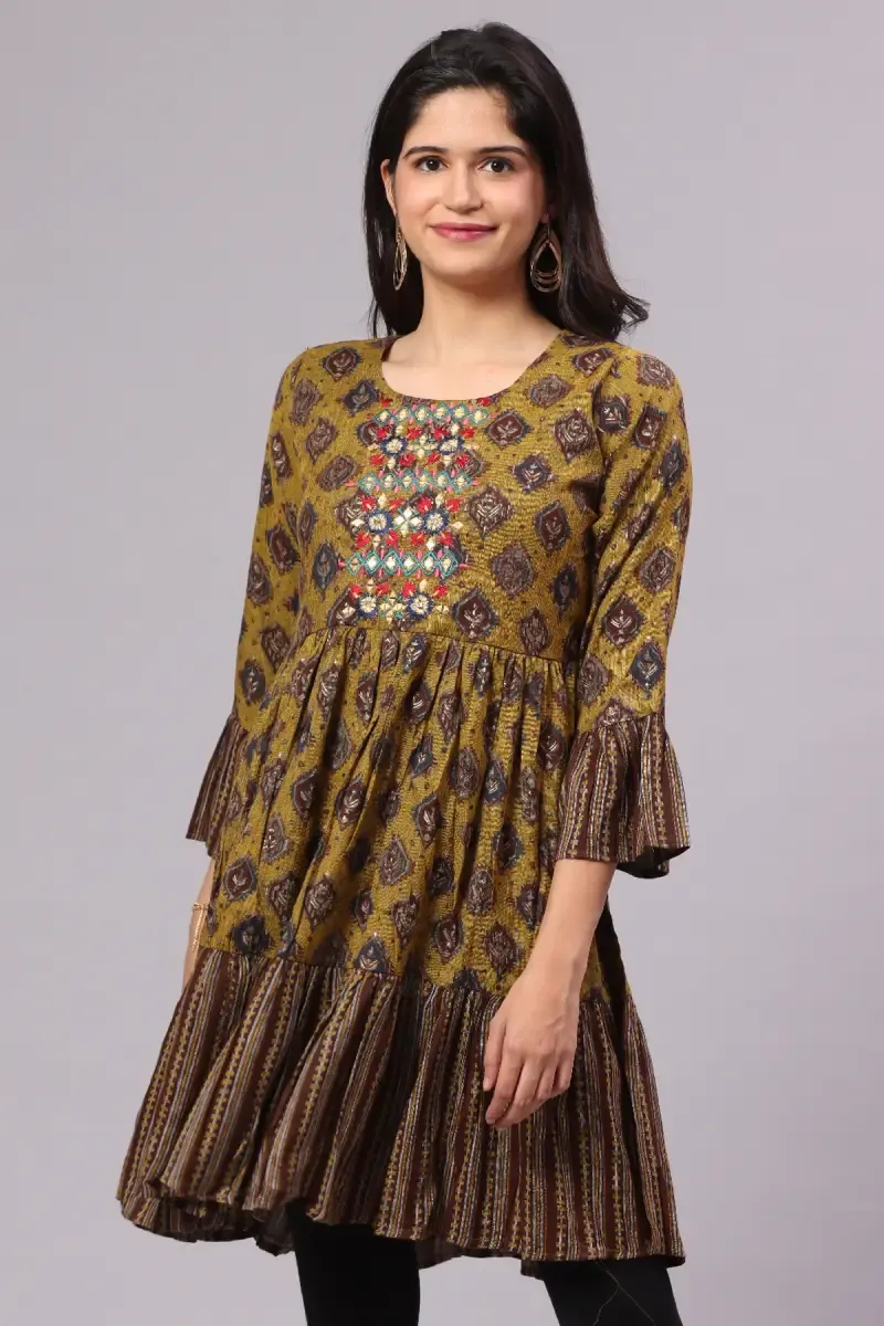 Cotton Blend Printed Tops for Women