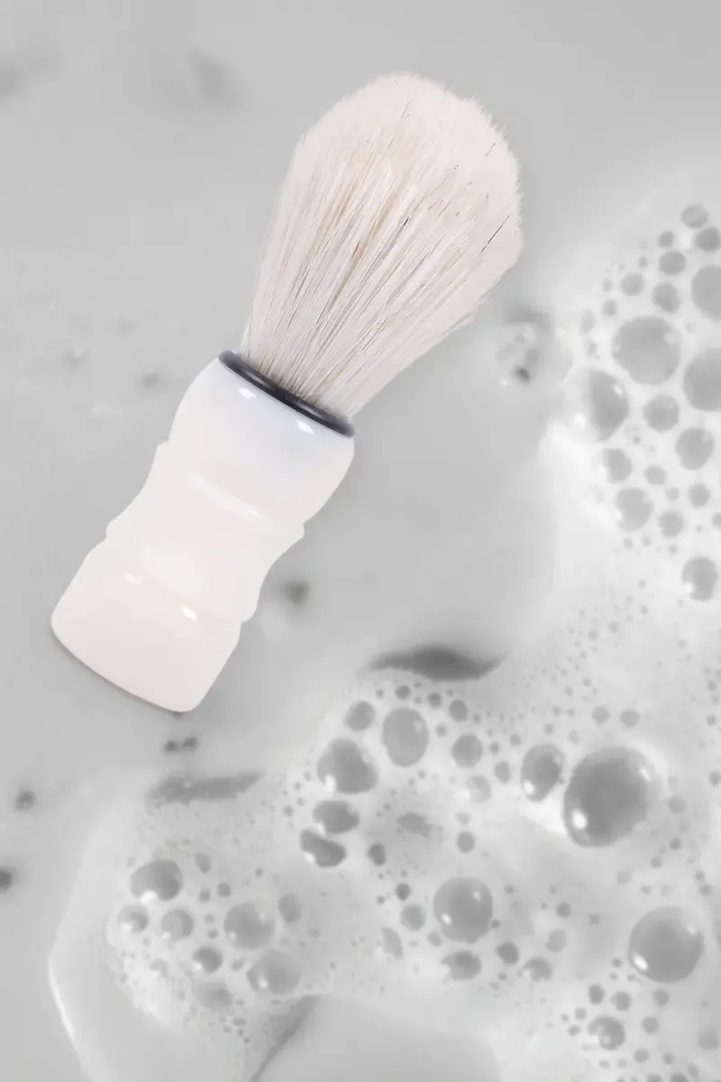 Synthetic Nylon Beard Shaving Brush for Boys and Men (White) 