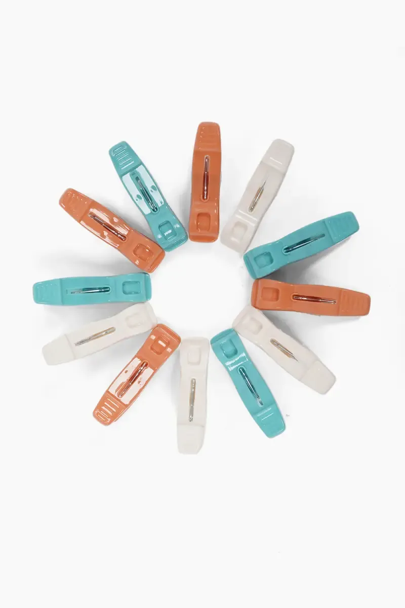 Plastic Cloth Clip - 12pc