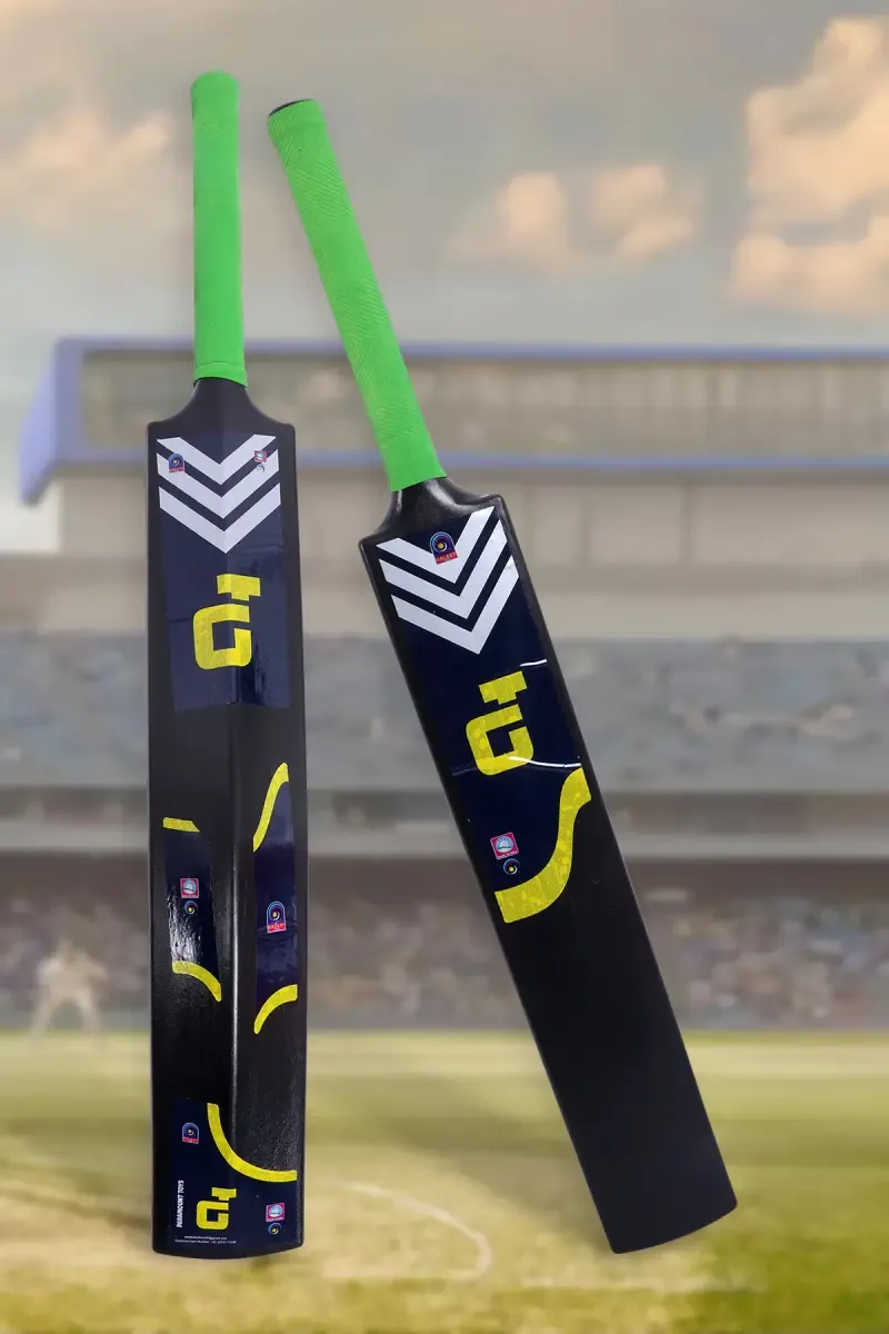 Galaxy Sixer Bat for Kids - 90Cm (Black & Green)