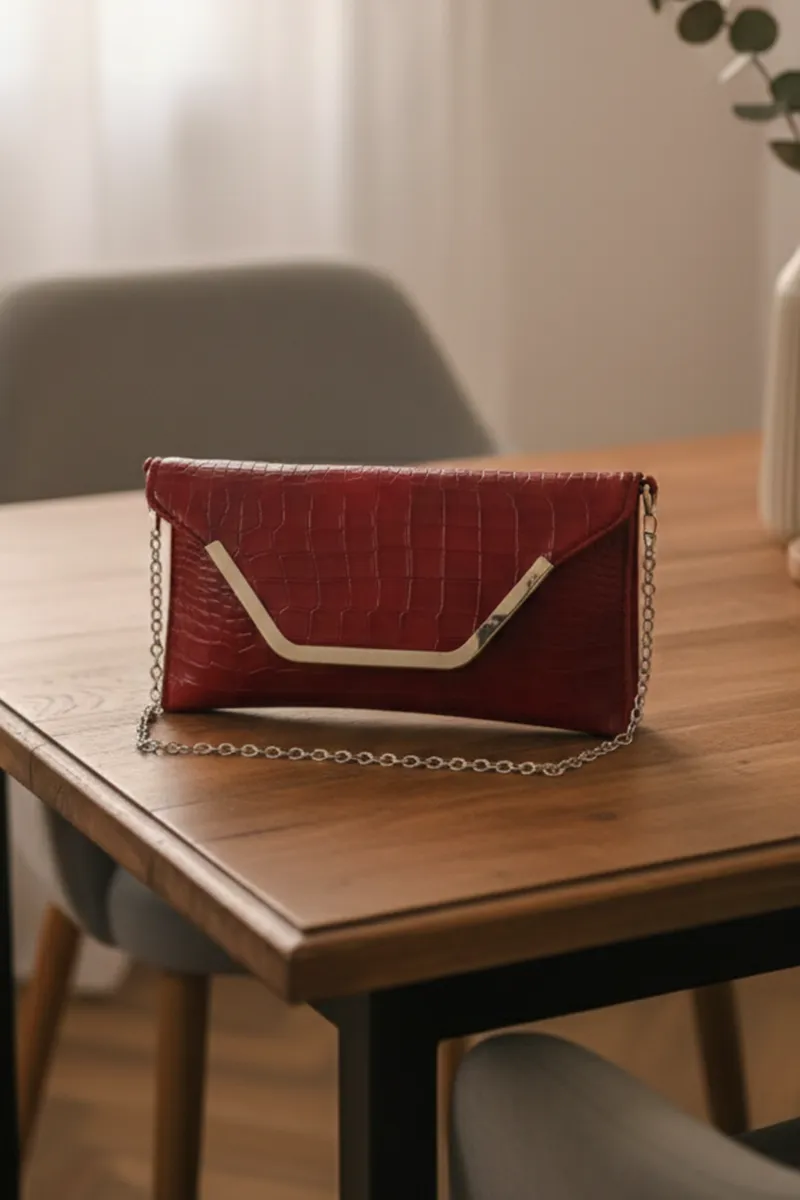 Croc-Textured Envelope Clutch with Chain Strap for Women BGS000005MAR