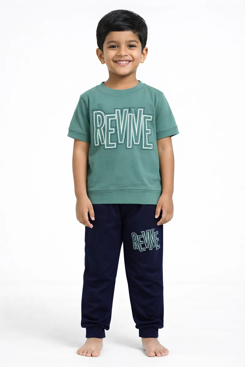 Printed T-Shirt and Pant Set for Boys - Green - CLBCS0050GRE23YR
