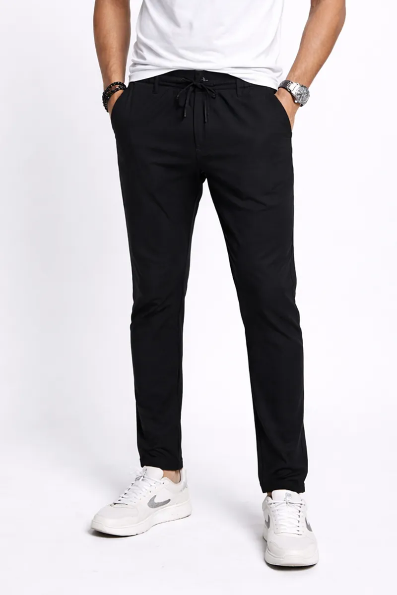 Men's Cotton Blend Regular Fit Soild Trousers